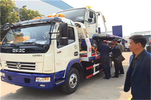 宁江区汽车道路救援拖车价格